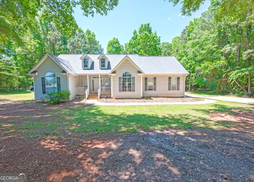 2390 Luella RD, Locust Grove, GA 30248