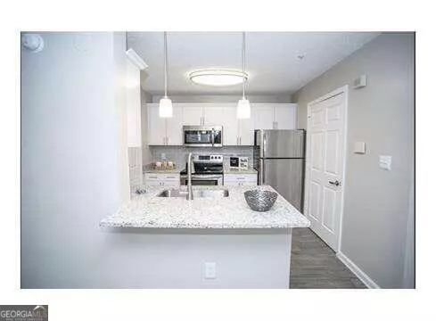 Dunwoody, GA 30338,100 Dunwoody Gables DR #1D-201