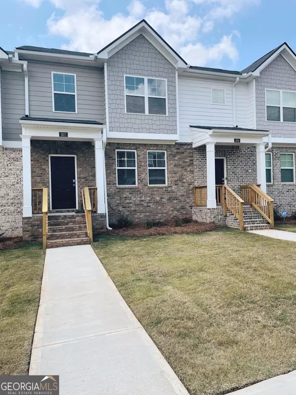 507 Cades Cove #77, Lawrenceville, GA 30045