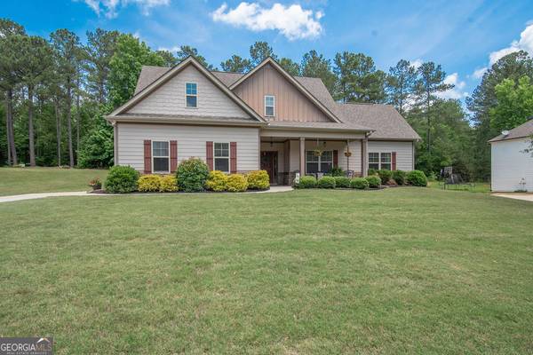 165 Bantry Park DR, Newnan, GA 30263