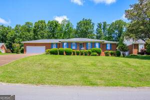 486 Stoneybrook LN, Ringgold, GA 30736