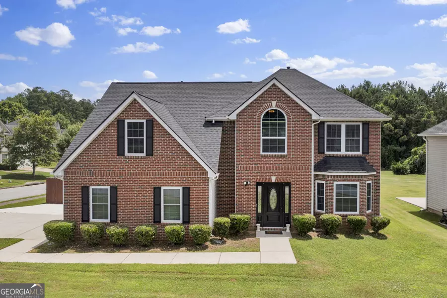 5844 Blacktop WAY, Fairburn, GA 30213