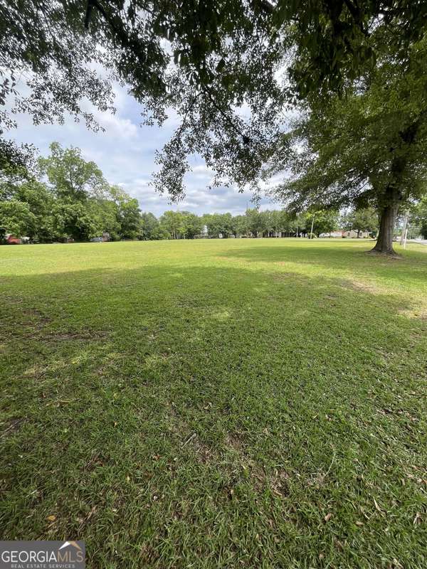 LOT 4 Cherry & 5th ST, Cochran, GA 31014