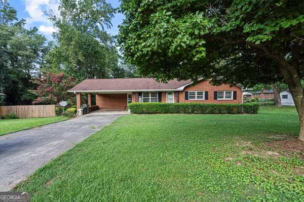 1842 Mural DR, Morrow, GA 30260