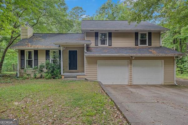 40 Apache CT, Locust Grove, GA 30248