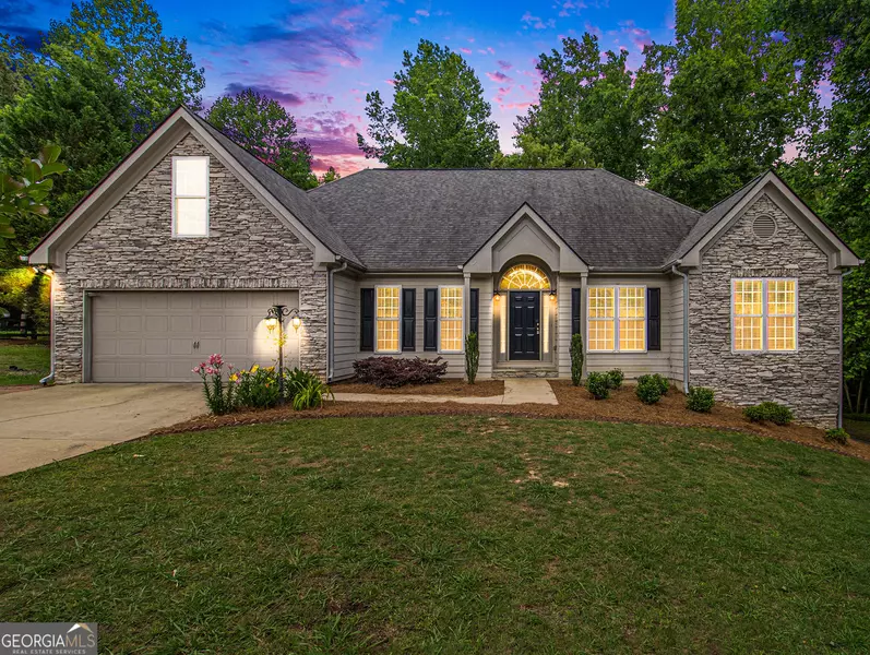 6303 Aarons WAY, Flowery Branch, GA 30542