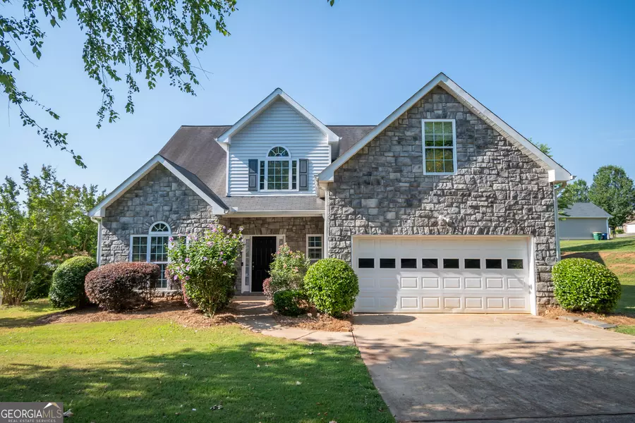 216 Bowden LN, Athens, GA 30606