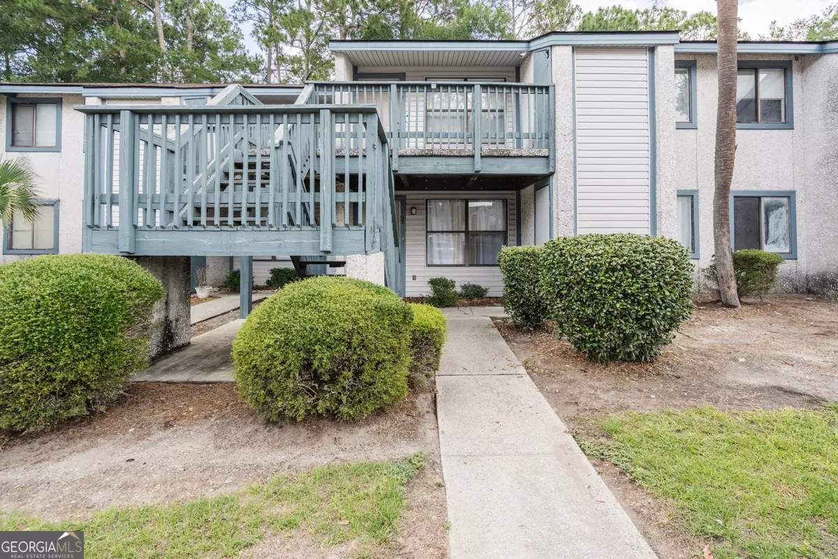 Hinesville, GA 31313,910 Brett DR #APT 103