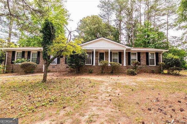 460 Holt RD NE, Marietta, GA 30068