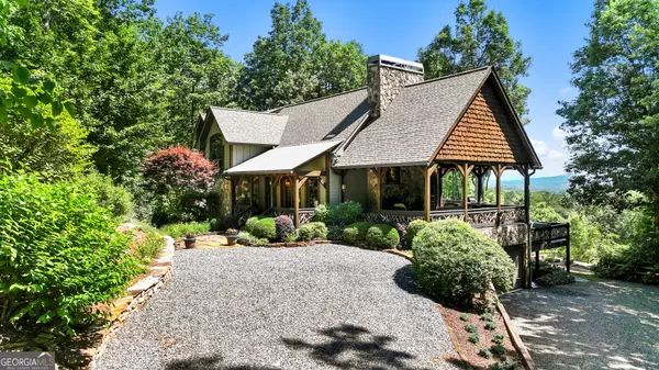 568 Scenic Heights DR, Blue Ridge, GA 30513