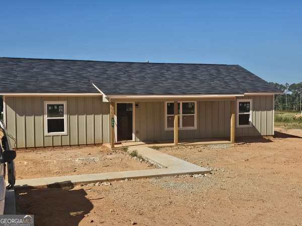 295 Hendricks ST #8, Bowman, GA 30624