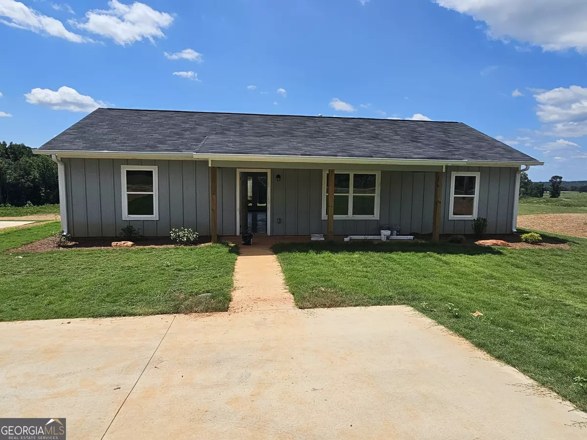 Bowman, GA 30624,261 West Hendricks ST