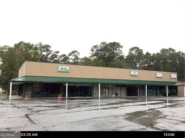 411 W King AVE #B, Kingsland, GA 31548