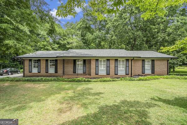 114 Sunrise Strip,  Carrollton,  GA 30117