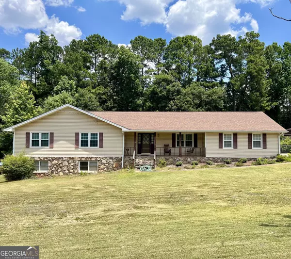 60 Country Roads DR, Stockbridge, GA 30281