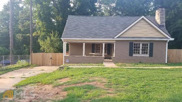 5012 Central DR, Stone Mountain, GA 30083