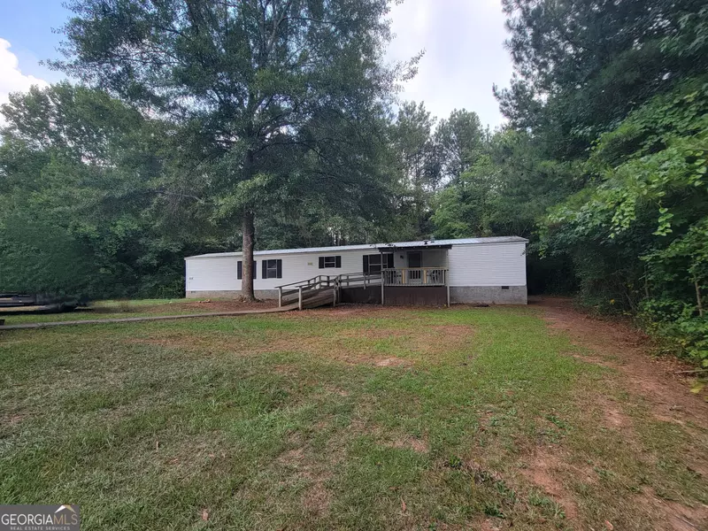 155 N River CIR, Hogansville, GA 30230