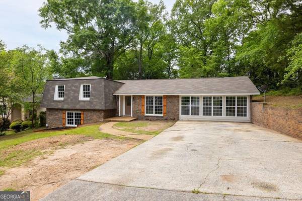 5221 Hurst Drive, Columbus, GA 31904