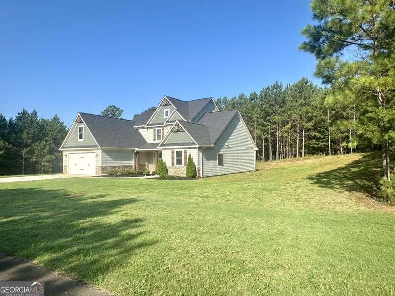 280 S Stoneledge TRCE S, Jasper, GA 30143