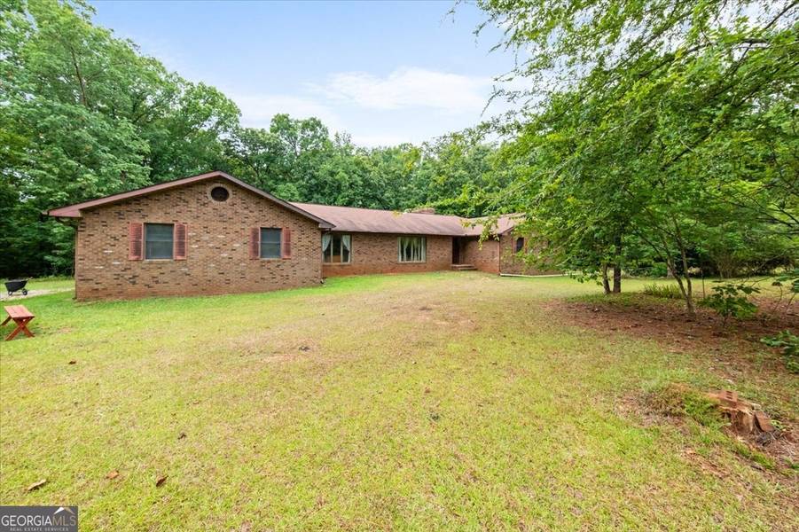 272 Gordon RD, Gray, GA 31032