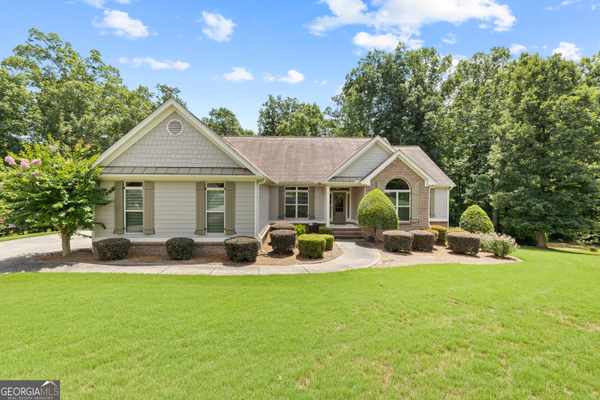 319 Molly WAY, Winder, GA 30680