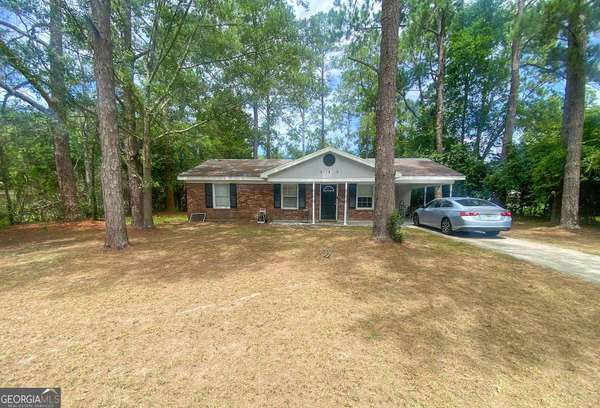 302 Carlton DR, Jesup, GA 31546