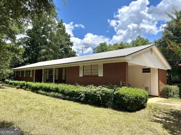 19769 South Oaks Rd, Byromville, GA 31007