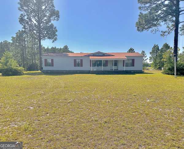 2283 Wilton Threatt RD, Claxton, GA 30417