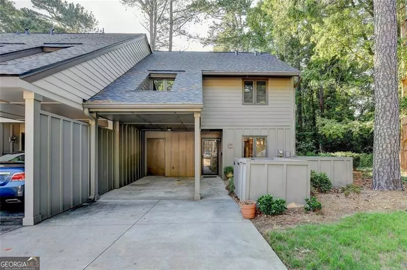 882 CEDAR CANYON SQ SE, Marietta, GA 30067