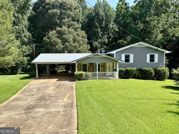 8165 Rivertown RD, Fairburn, GA 30213