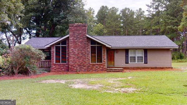 32 Clark ST, Portal, GA 30450