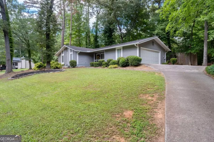 4512 Rambling RD NE, Kennesaw, GA 30144