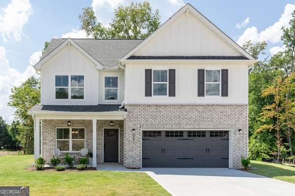 3338 Pepperpike CT, Loganville, GA 30052