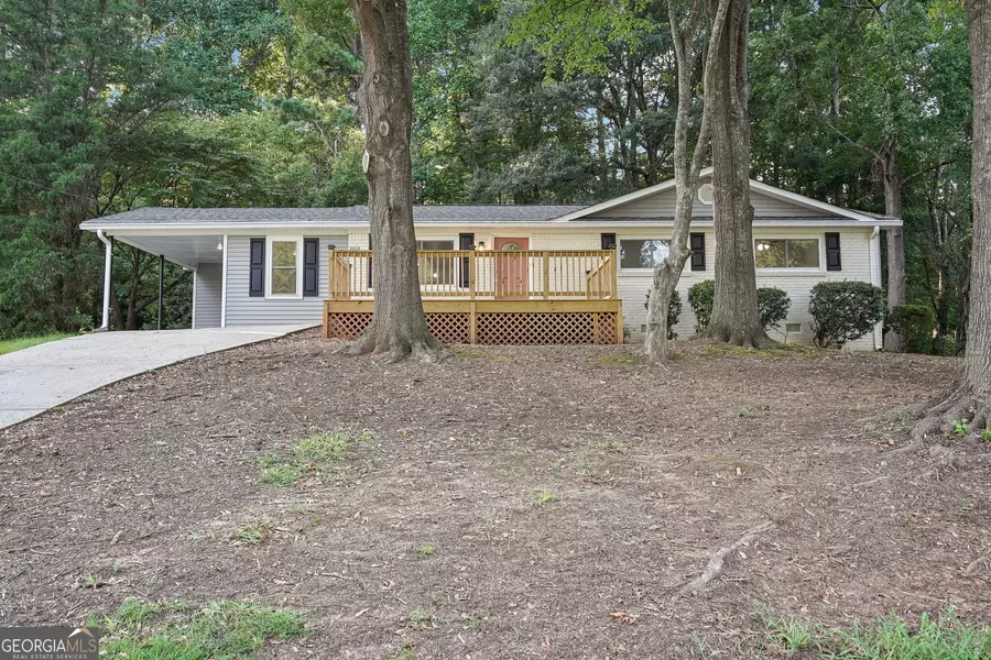 2202 CHESTNUT LOG LOOP, Lithia Springs, GA 30122