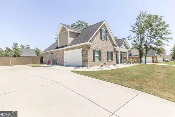 Lizella, GA 31052,325 Willow Cove CT