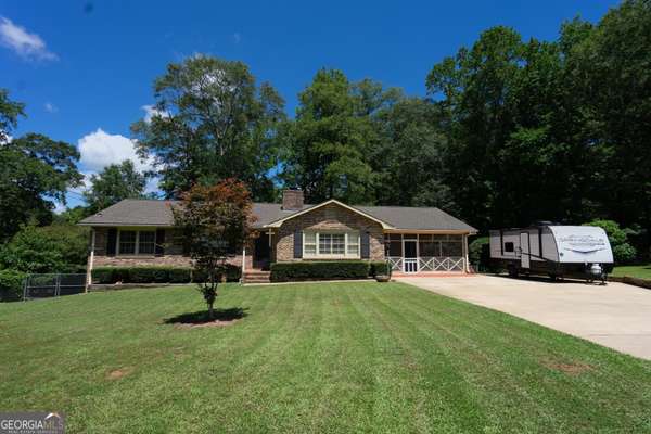 347 Brookridge DR, Lagrange, GA 30241