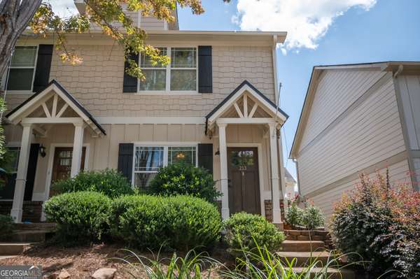 213 Center Park LN, Athens, GA 30605