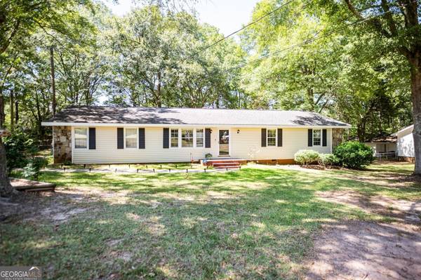 363 Redbud DR, Barnesville, GA 30204