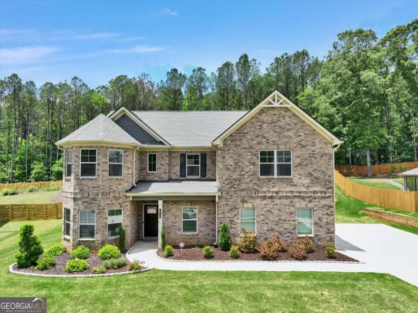 416 Traditions LN, Hampton, GA 30228