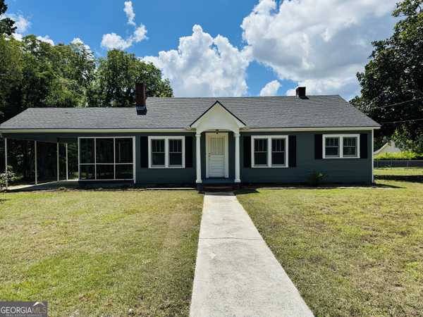 356 E Main ST,  Statesboro,  GA 30458