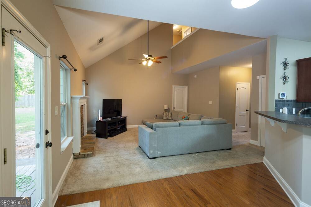 Lawrenceville, GA 30045,773 Round Tree CT
