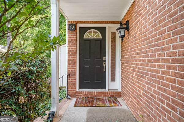 Sandy Springs, GA 30328,40 Dunwoody Springs DR #40