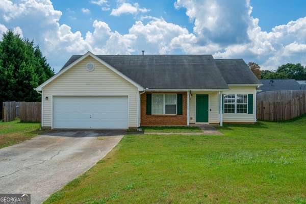 329 Shenandoah CIR,  Winder,  GA 30680