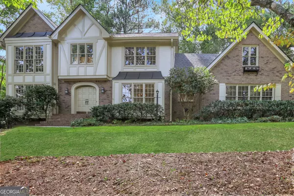 7590 Hunters Woods DR, Sandy Springs, GA 30350