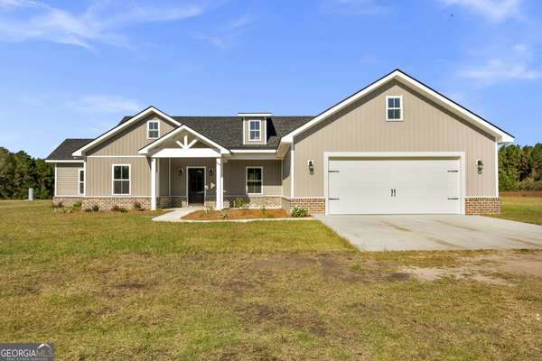 1055 S T Morris RD NE, Ludowici, GA 31316