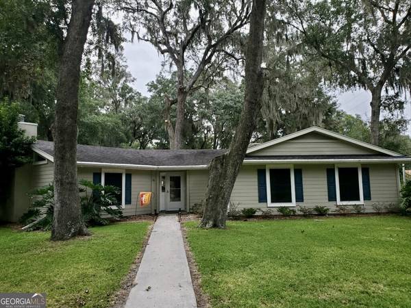 16 Point Peter Pl, St. Marys, GA 31558