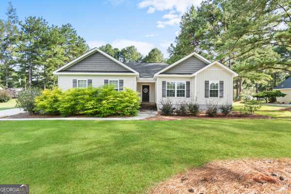 708 Ogeechee DR E, Statesboro, GA 30461