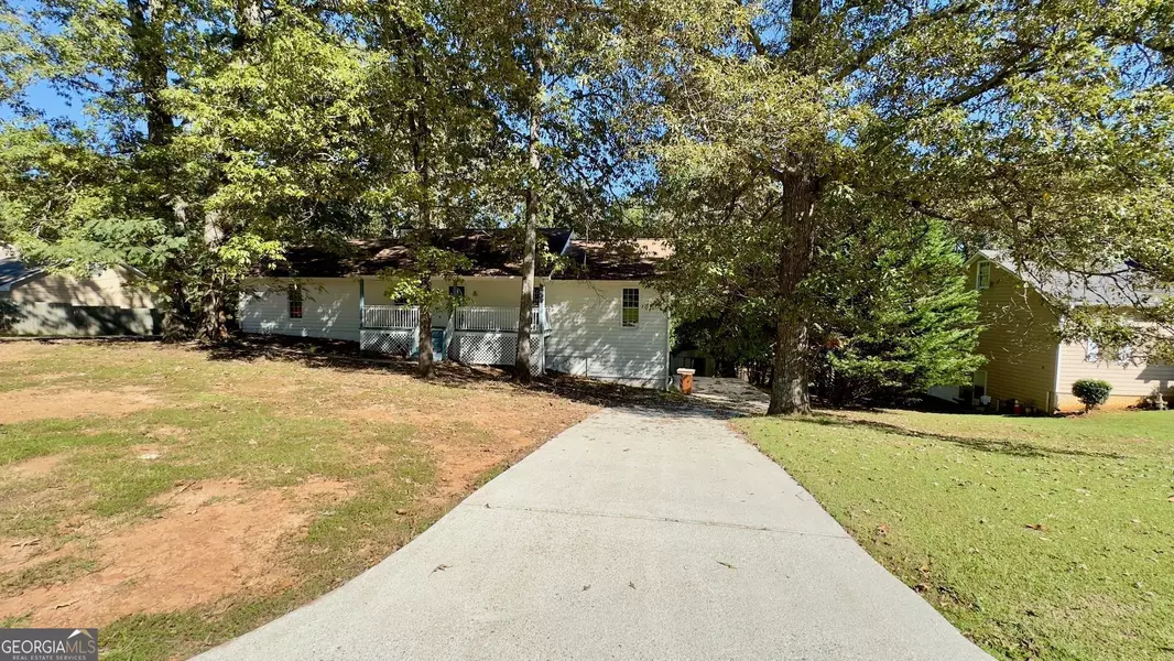 164 Glenloch Pkwy, Stockbridge, GA 30281