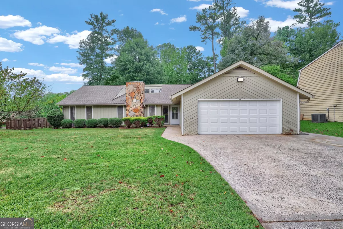 Peachtree City, GA 30269,320 Larkspur Turn