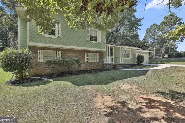 Newnan, GA 30263,1 Logwood LN